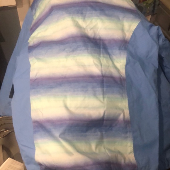 Girls The North Face hooded rain jacket - Picture 4 of 4